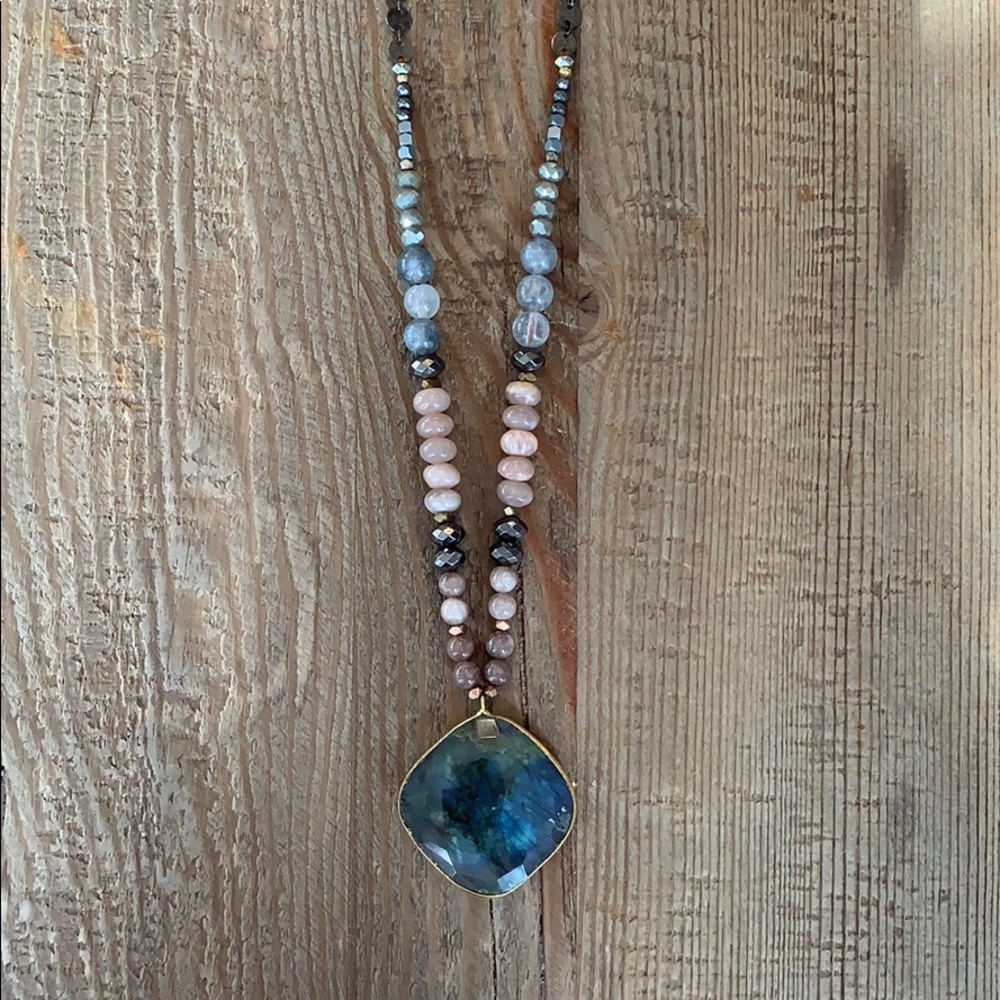 Nakamol Necklace Labradorite Pendant